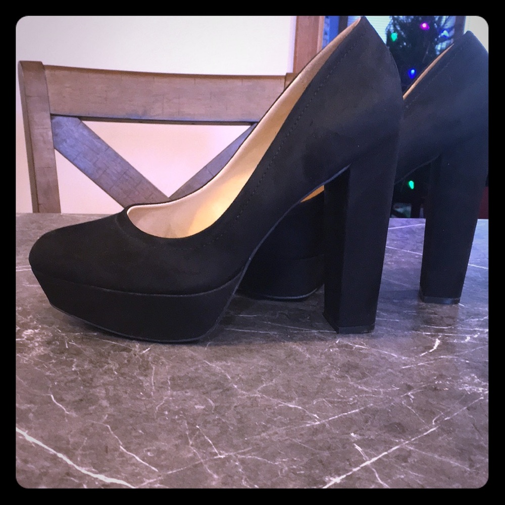 Justfab black chunky heels